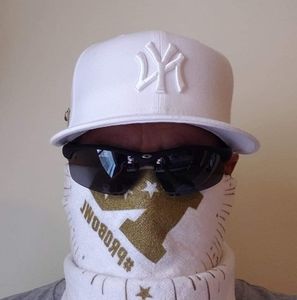 Meet your Posher, Luis